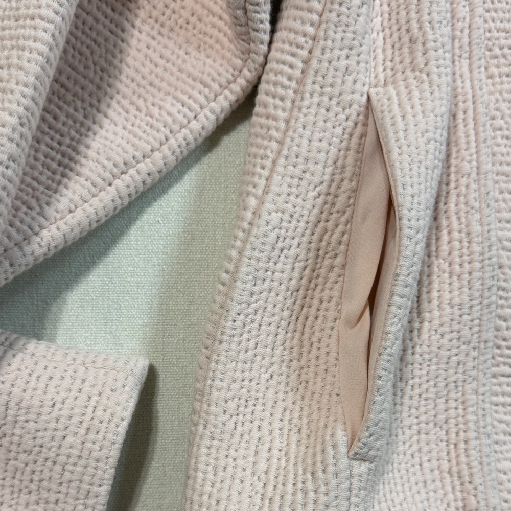 Chic Women's Blush Teddy Jacket - Picture 4 of 8